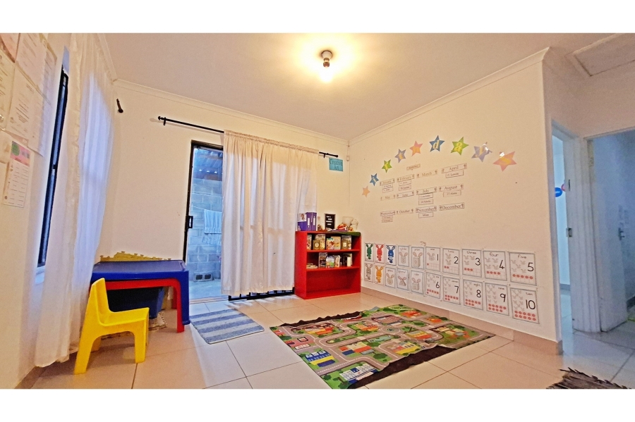 2 Bedroom Property for Sale in Broadlands Village Western Cape
